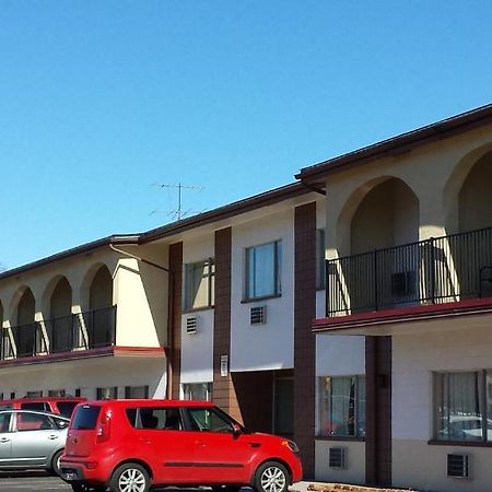 Americas Best Inn & Suites Urbana Exteriér fotografie